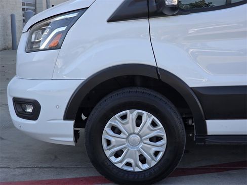 Used 2023 Ford Transit 350 XLT image 5