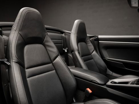 Used 2020 Porsche 911 Carrera image 63