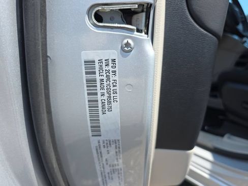 Used 2023 Chrysler Voyager LX FWD image 34