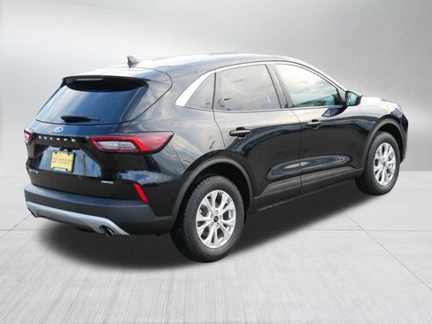 Certified 2024 Ford Escape Active image 7