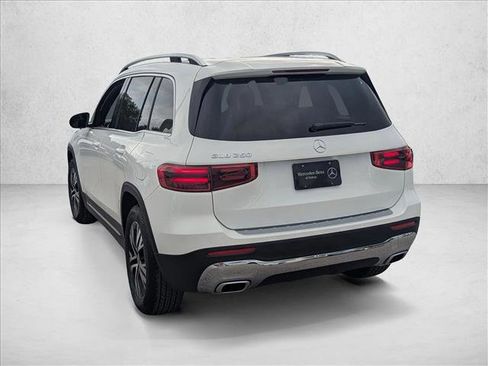 New 2026 Mercedes-Benz GLB 250 image 8