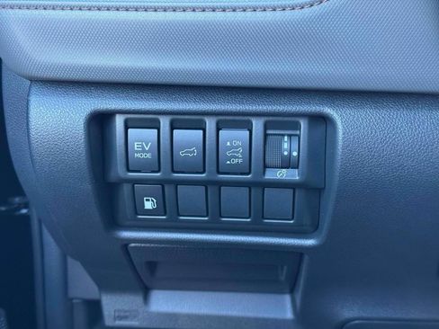 Used 2025 Subaru Forester Sport w/ Protection Package (1PH) AWD/4WD image 23