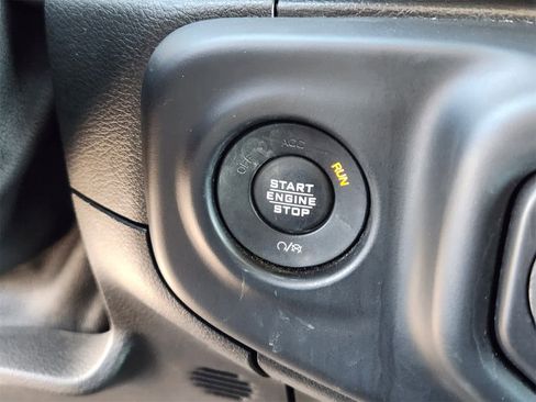 Used 2020 Jeep Gladiator Sport w/ Quick Order Package 24S image 23