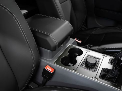 New 2025 INEOS Grenadier AWD/4WD image 32