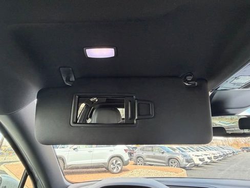 Used 2020 Volkswagen Tiguan SEL Premium R-Line image 29