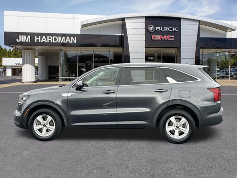 Used 2021 Kia Sorento LX AWD/4WD image 4