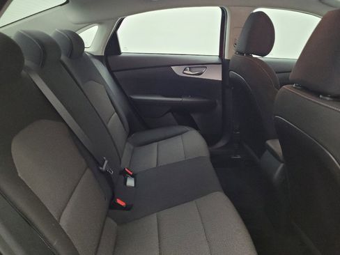 Used 2022 Kia Forte LXS FWD image 19
