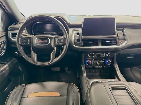 Used 2023 GMC Yukon XL AT4 w/ Technology Package AWD/4WD image 23