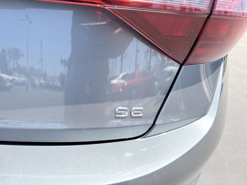 Used 2024 Volkswagen Jetta SE FWD image 41