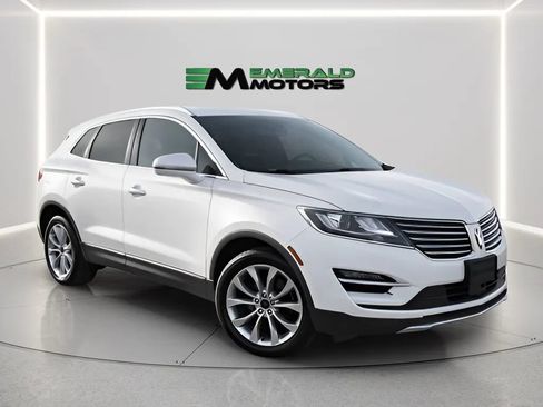 Used 2017 Lincoln MKC Select AWD/4WD image 1
