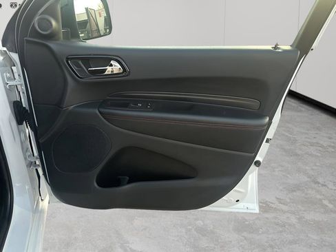 Certified 2025 Dodge Durango GT image 13