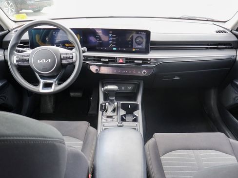 Used 2025 Kia K5 LXS FWD image 6