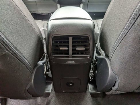 Used 2025 Ford Escape ST-Line FWD image 16