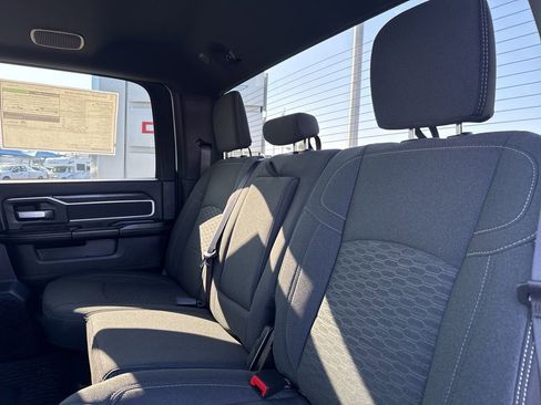 New 2026 RAM 2500 Big Horn AWD/4WD image 16