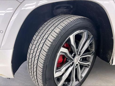 Used 2020 GMC Terrain Denali w/ GMC Pro Grade Package AWD/4WD image 34