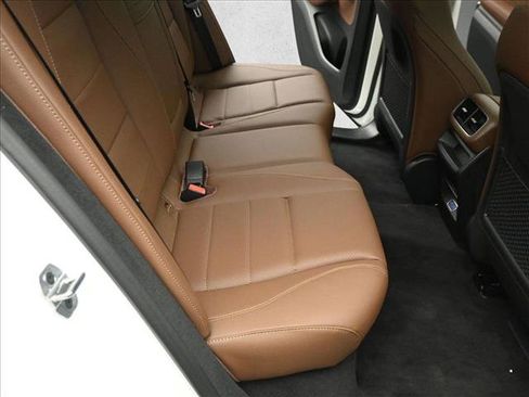 Certified 2026 Mercedes-Benz GLE 450 4MATIC image 22