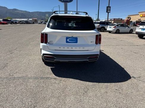 Used 2022 Kia Sorento SX AWD/4WD image 6