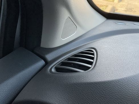 New 2025 Nissan Versa SV w/ Trunk Package image 24