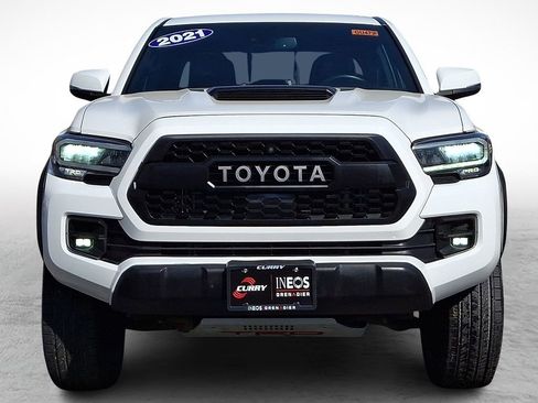 Used 2021 Toyota Tacoma TRD Pro image 2
