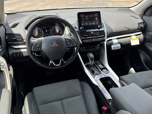 New 2026 Mitsubishi Eclipse Cross SE AWD/4WD image 7