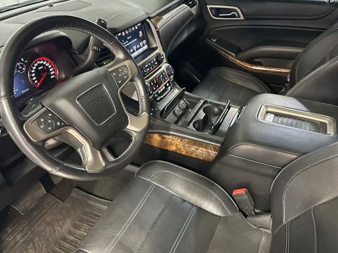 Used 2016 GMC Yukon Denali w/ Open Road Package AWD/4WD image 14