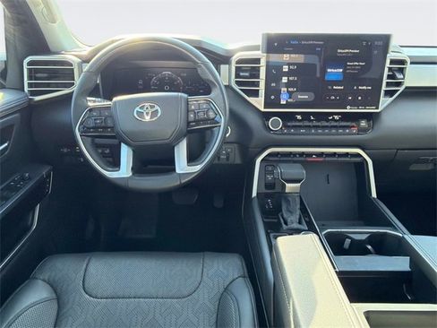 Used 2023 Toyota Tundra Limited image 18