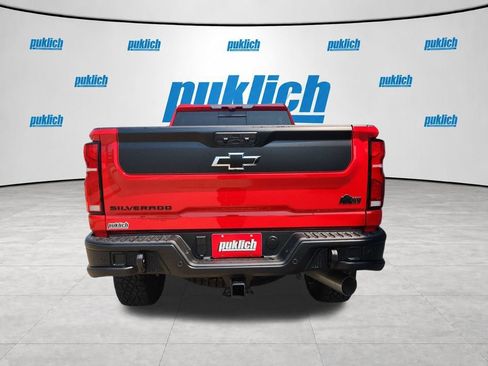 New 2026 Chevrolet Silverado 2500 ZR2 w/ ZR2 Bison Edition AWD/4WD image 4