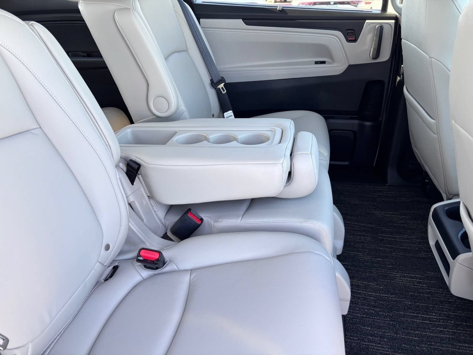 New 2026 Honda Odyssey EX-L image 9