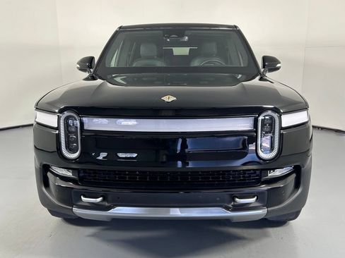 Used 2024 Rivian R1S Adventure Quad AWD/4WD image 2