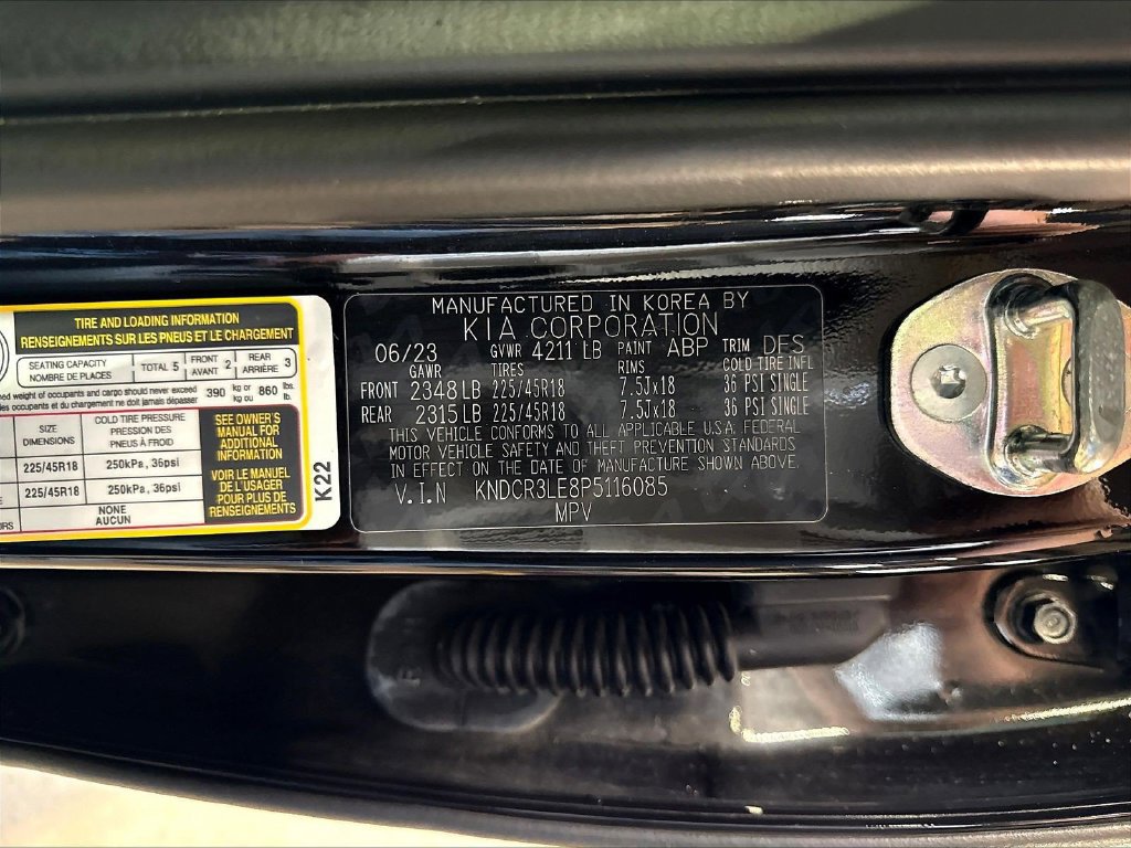 Certified 2023 Kia Niro EX Touring FWD image 24