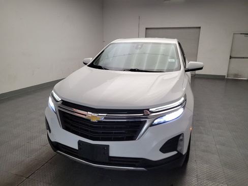 Used 2022 Chevrolet Equinox LT AWD/4WD image 15