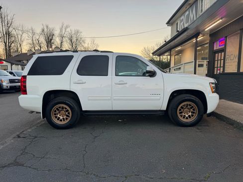 Used 2014 Chevrolet Tahoe LT image 8