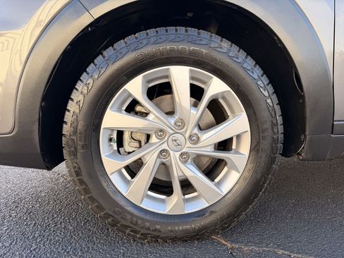 Used 2020 Hyundai Tucson SE w/ Cargo Package image 30