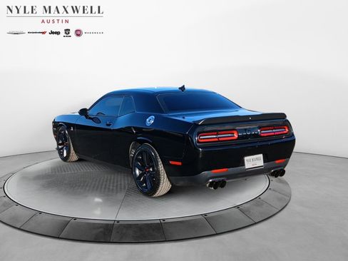 Used 2018 Dodge Challenger R/T Scat Pack image 13