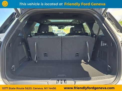 Used 2026 Ford Explorer ST-Line w/ ST-Line Street Pack AWD/4WD image 11