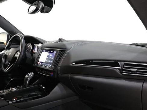 Used 2022 Maserati Levante Modena AWD/4WD image 15