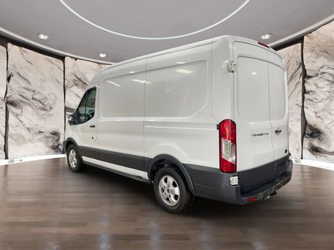 Used 2017 Ford Transit 150 130 Medium Roof RWD image 6