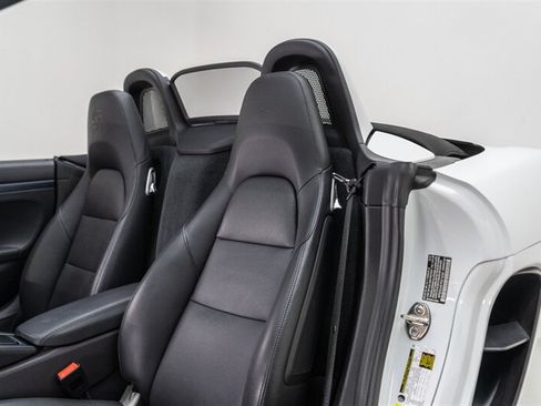 Used 2023 Porsche 718 Boxster GTS RWD image 36