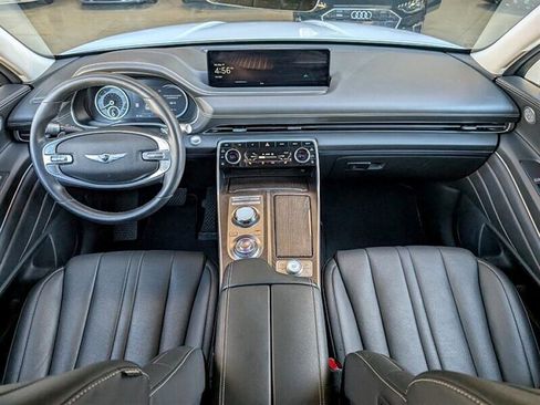 Used 2024 Genesis GV80 2.5T image 3