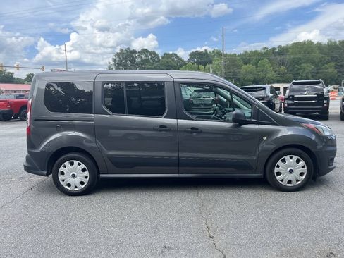 Used 2022 Ford Transit Connect XL FWD image 4