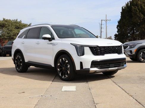 New 2025 Kia Sorento SX FWD image 1