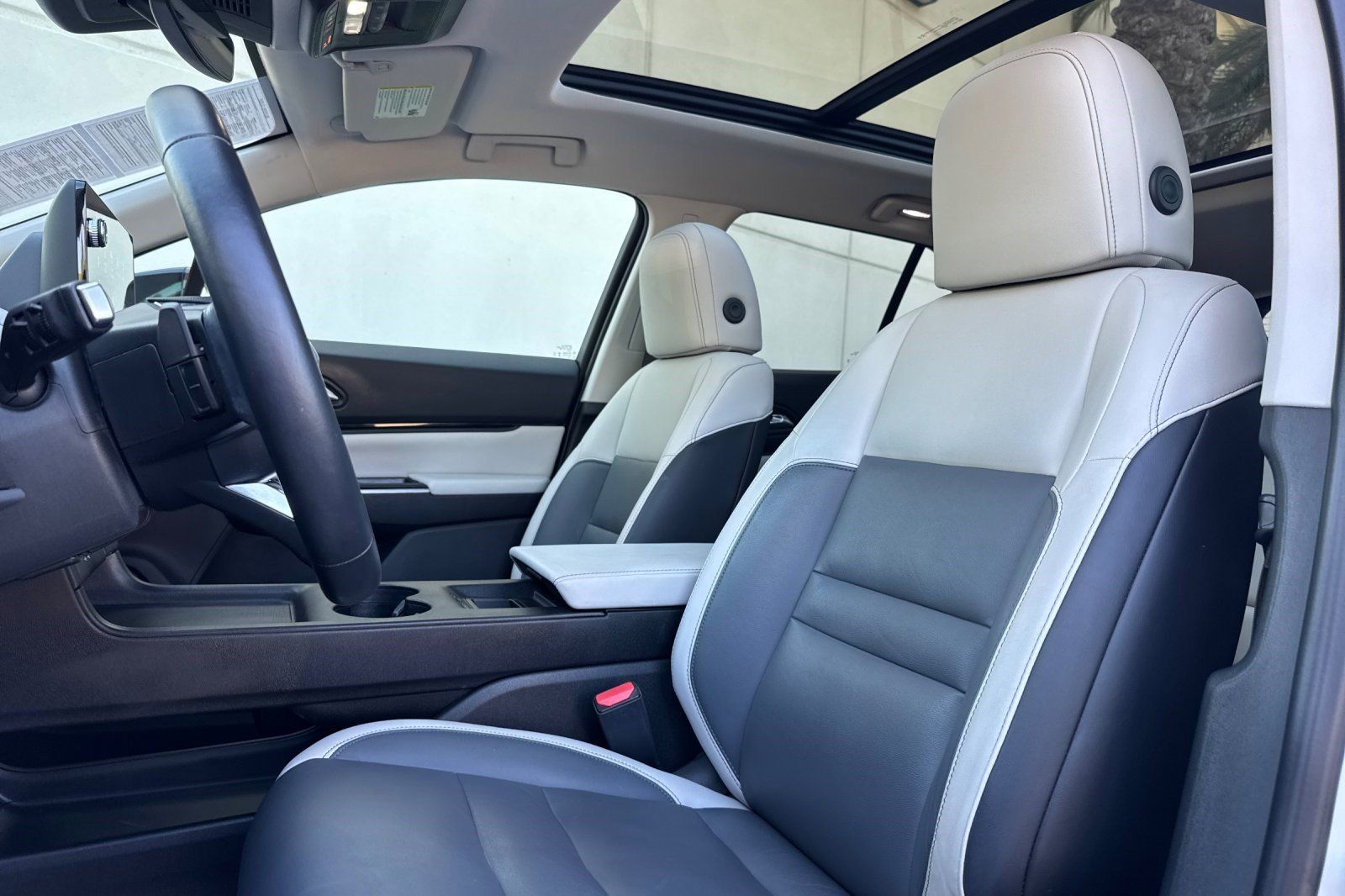 Used 2024 Honda Prologue Touring image 5