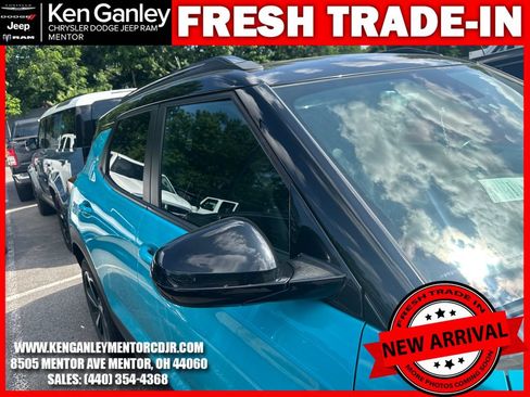 Used 2021 Chevrolet TrailBlazer RS w/ Sun and Liftgate Package AWD/4WD image 13