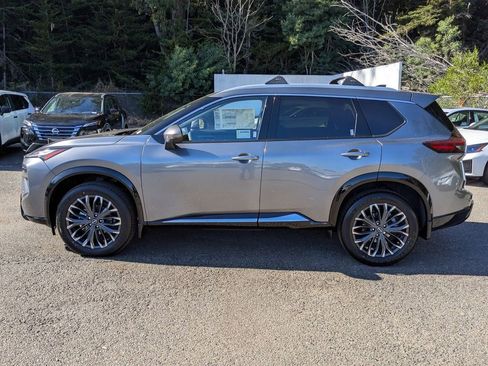 New 2026 Nissan Rogue Platinum AWD/4WD image 8