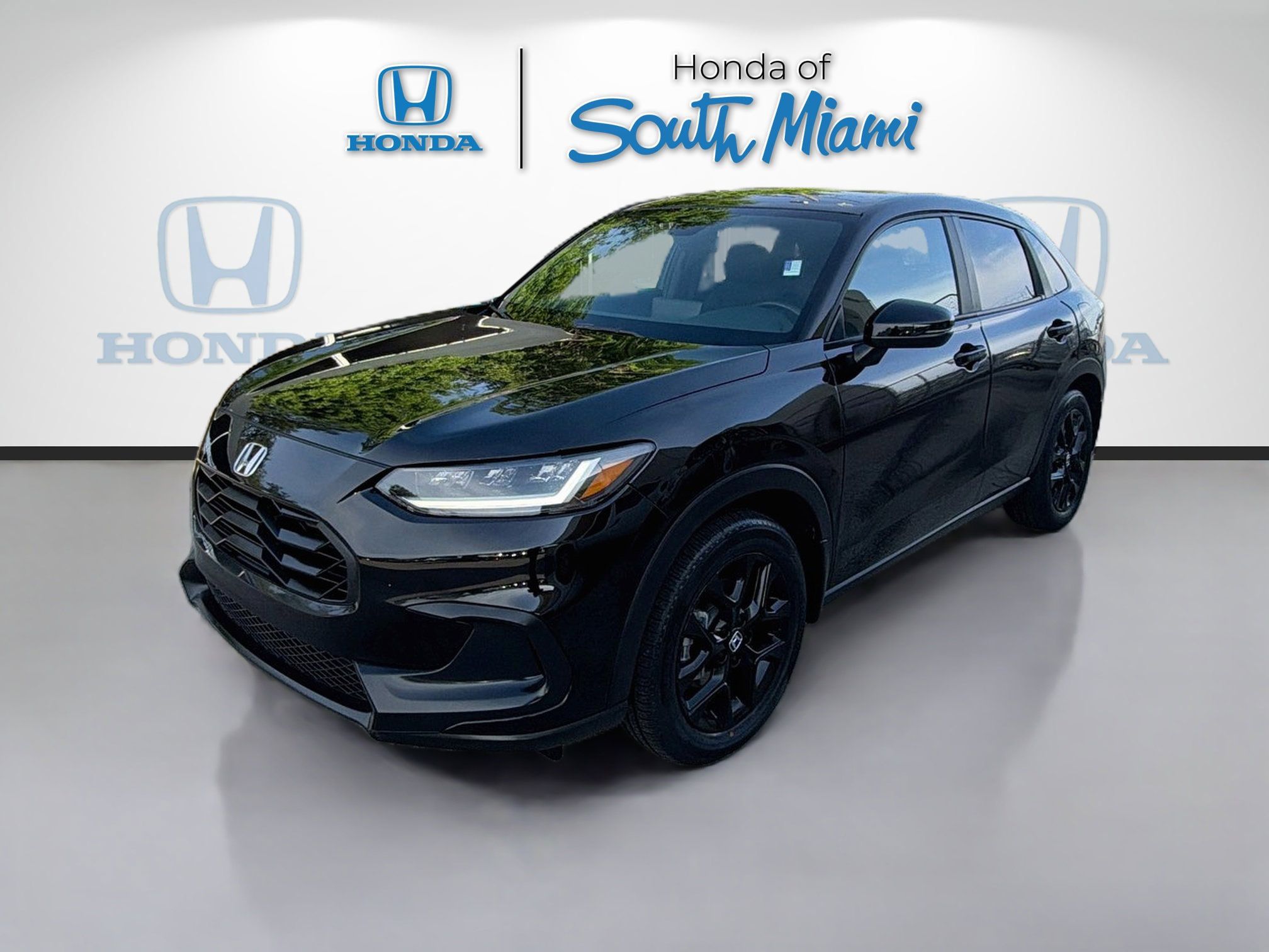 Used 2024 Honda HR-V Sport image 3