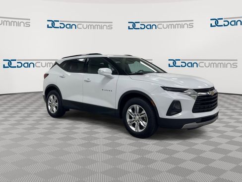 Used 2019 Chevrolet Blazer LT image 2