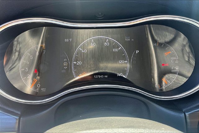 Used 2019 Jeep Grand Cherokee Limited w/ Luxury Group II RWD image 20