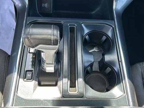 Certified 2022 Ford F150 XLT w/ Equipment Group 302A High image 22