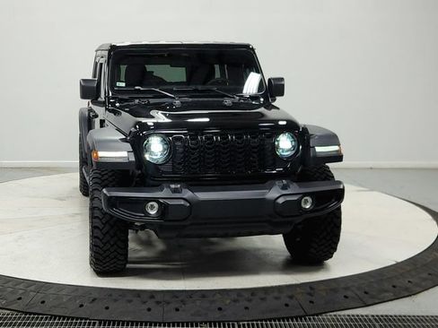 Used 2026 Jeep Wrangler Unlimited Sport AWD/4WD image 3