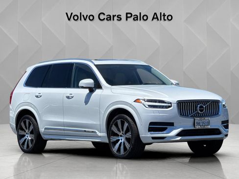 Used 2023 Volvo XC90 T8 Plus w/ Protection Package Premier AWD/4WD image 12